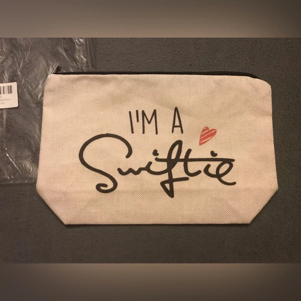 N/A swiftie themed